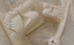 Caen stone crockets